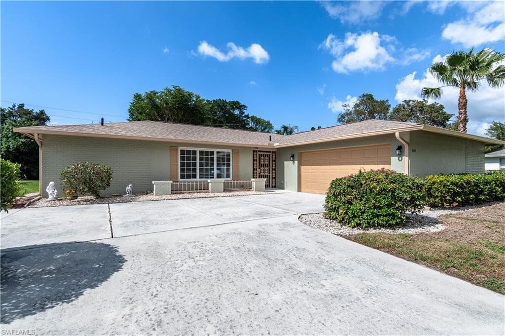 4468 Beechwood Lake DR NAPLES, FL 34112