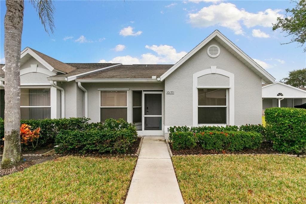 10170 Regent CIR 2701 NAPLES, FL 34109