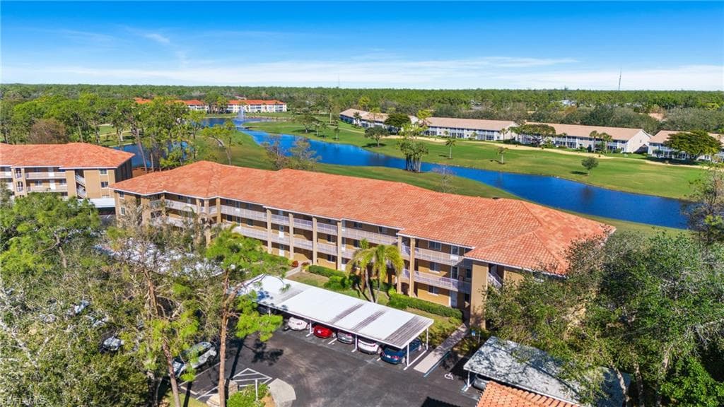 5975 Bloomfield CIR C204 NAPLES, FL 34112