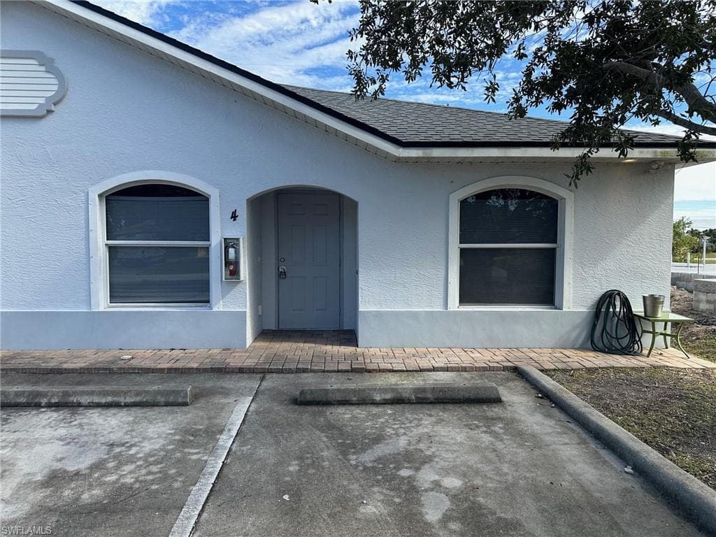 3625 SW Santa Barbara PL 4 CAPE CORAL, FL 33914