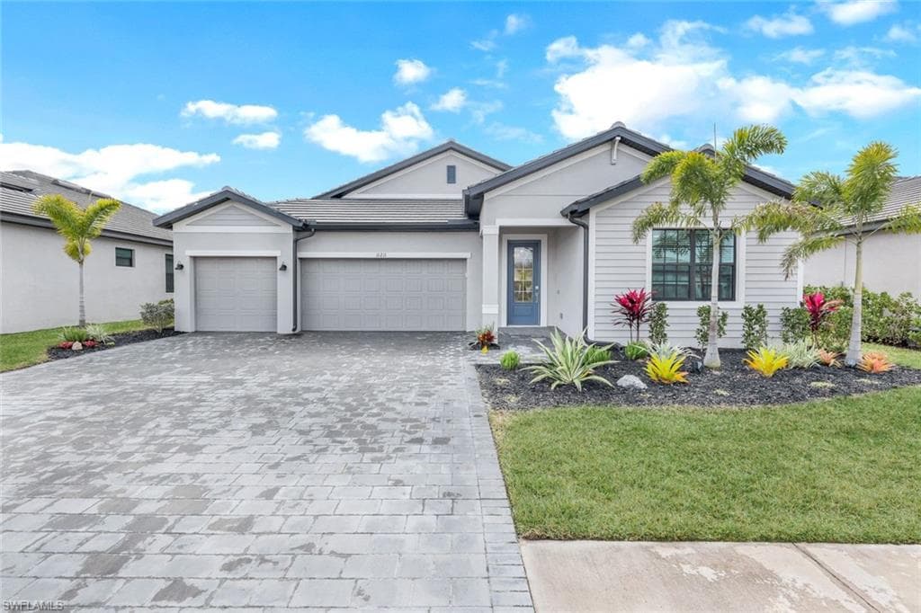11211 Canopy LOOP FORT MYERS, FL 33913