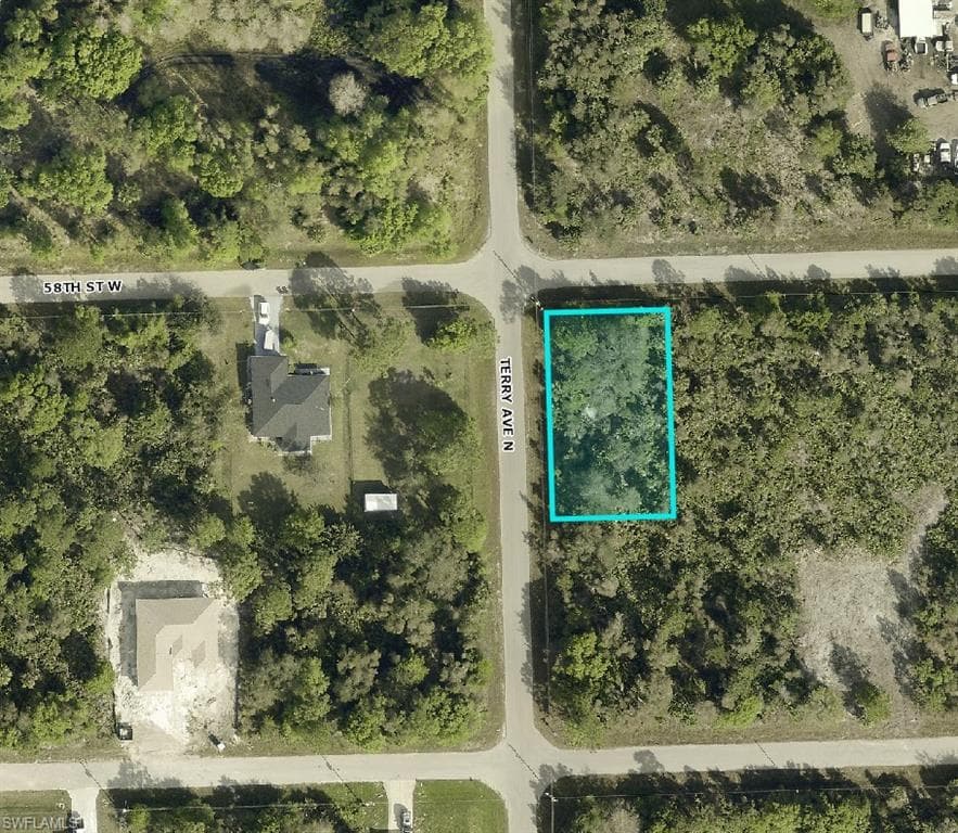 3517 58th ST W LEHIGH ACRES, FL 33971