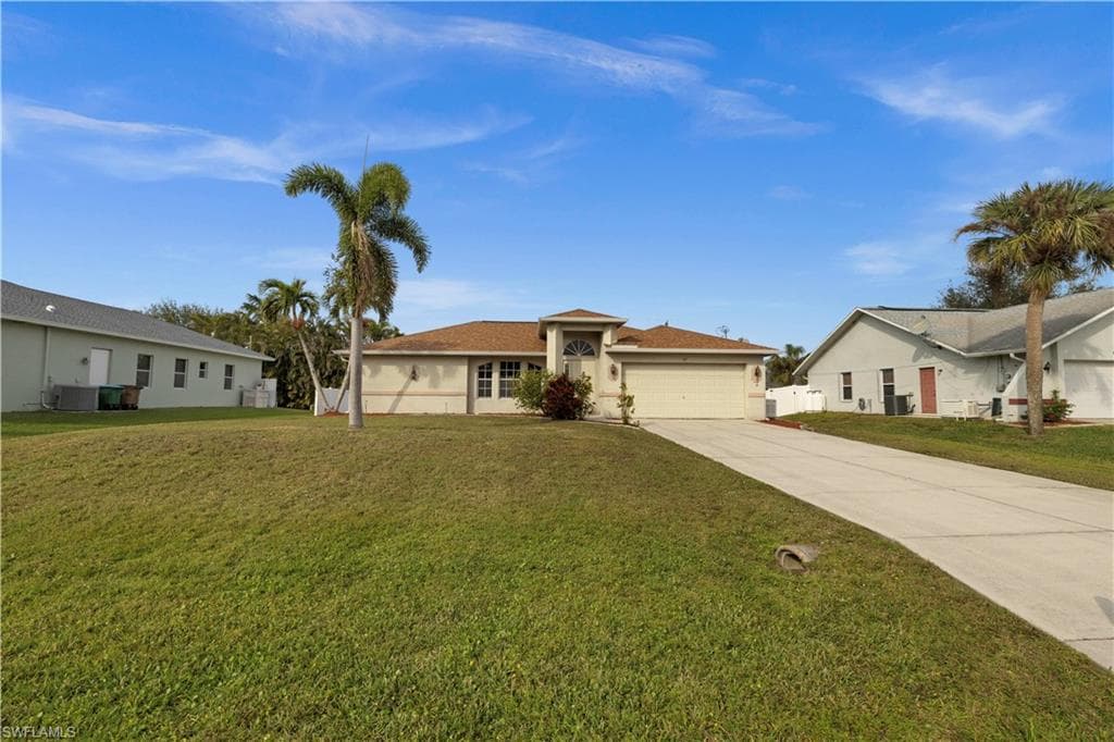 707 SW 11th TER CAPE CORAL, FL 33991