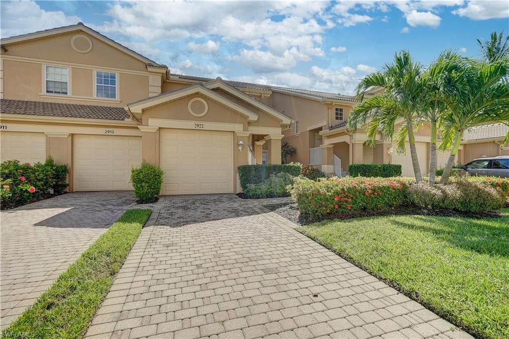 13911 Lake Mahogany BLVD 2922 FORT MYERS, FL 33907