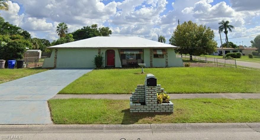 3104 Saint Charles ST FORT MYERS, FL 33916