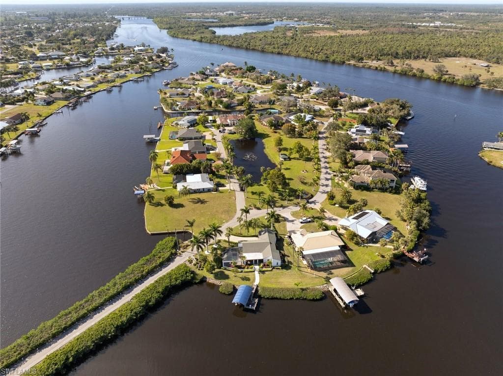 13400 Island RD FORT MYERS, FL 33905