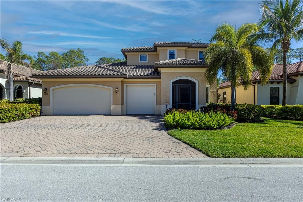4422 Tamarind WAY NAPLES, FL 34119