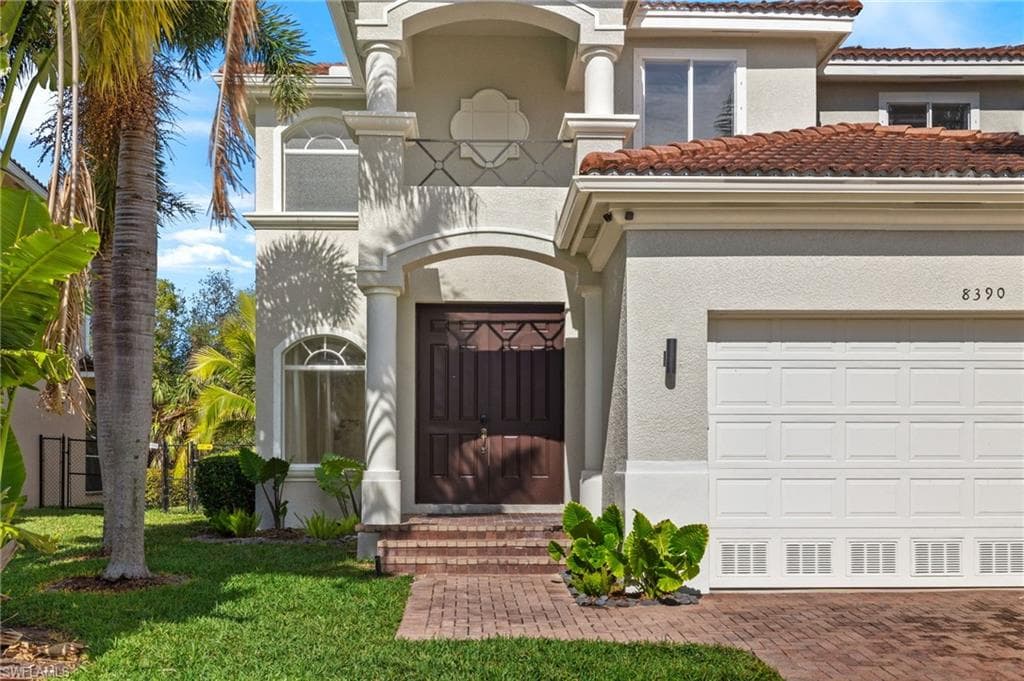8390 Sumner AVE FORT MYERS, FL 33908