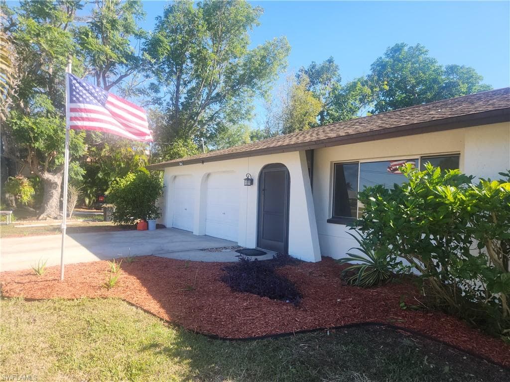 2014 SE 12th ST CAPE CORAL, FL 33990