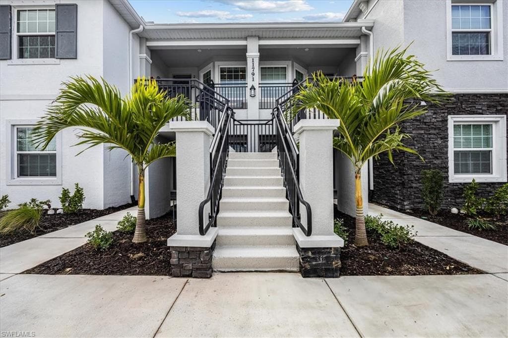 11791 Venetian Lagoon DR 201 FORT MYERS, FL 33913