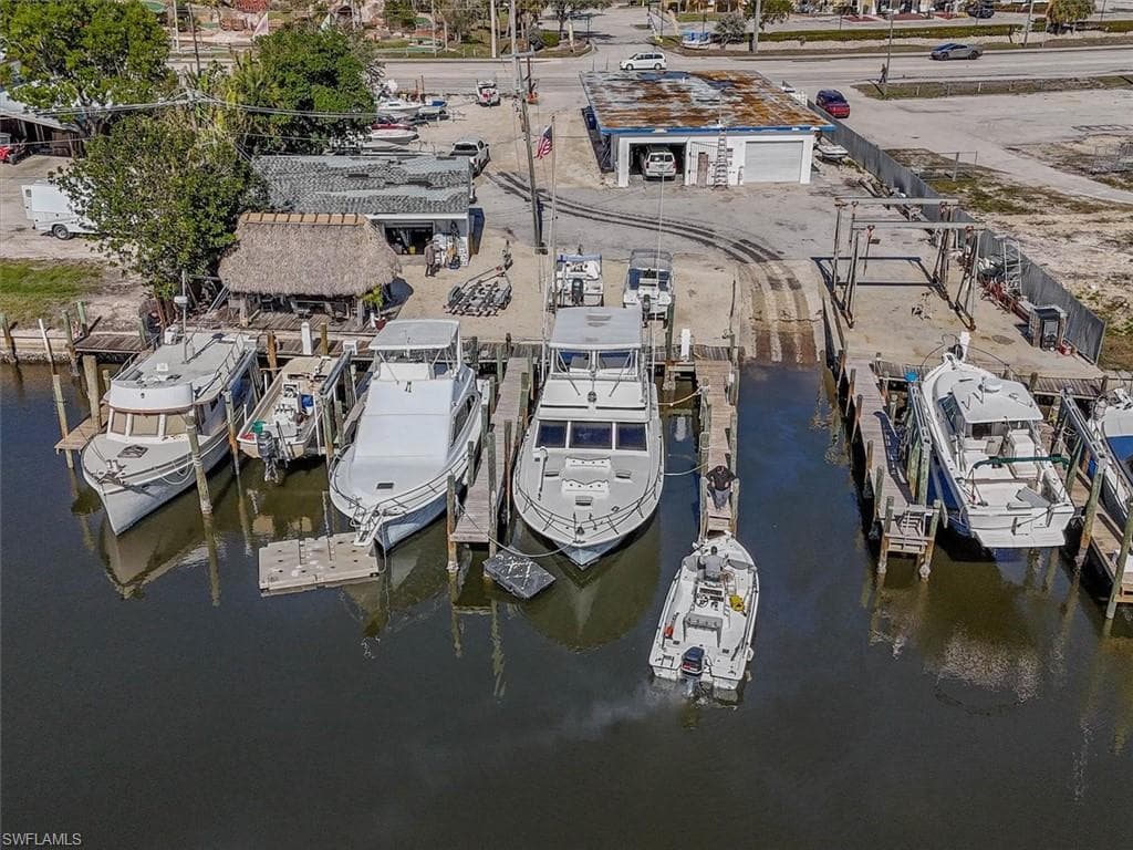 17671 + 17681 San Carlos BLVD FORT MYERS BEACH, FL 33931