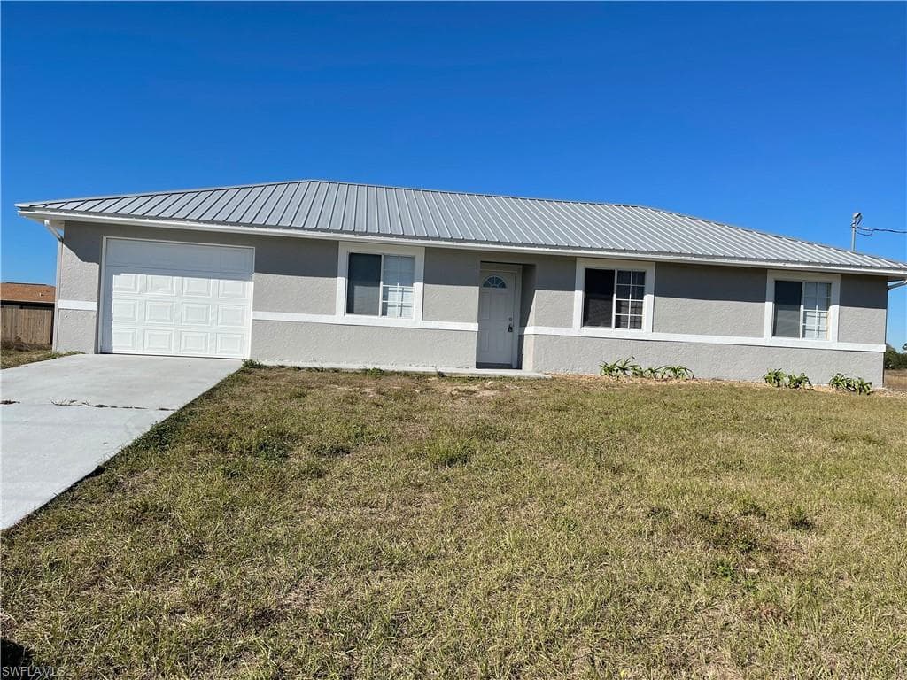 7064 Tide CIR LABELLE, FL 33935