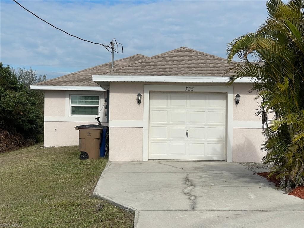 725 Alabama RD S LEHIGH ACRES, FL 33974