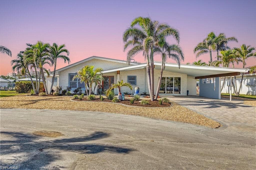 10 Clearview BLVD FORT MYERS BEACH, FL 33931