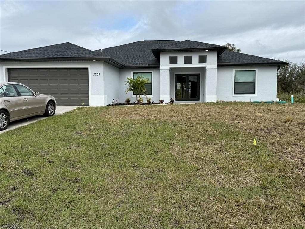 3204 7th ST W LEHIGH ACRES, FL 33971