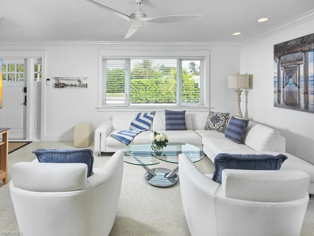 1230 22nd AVE N NAPLES, FL 34103