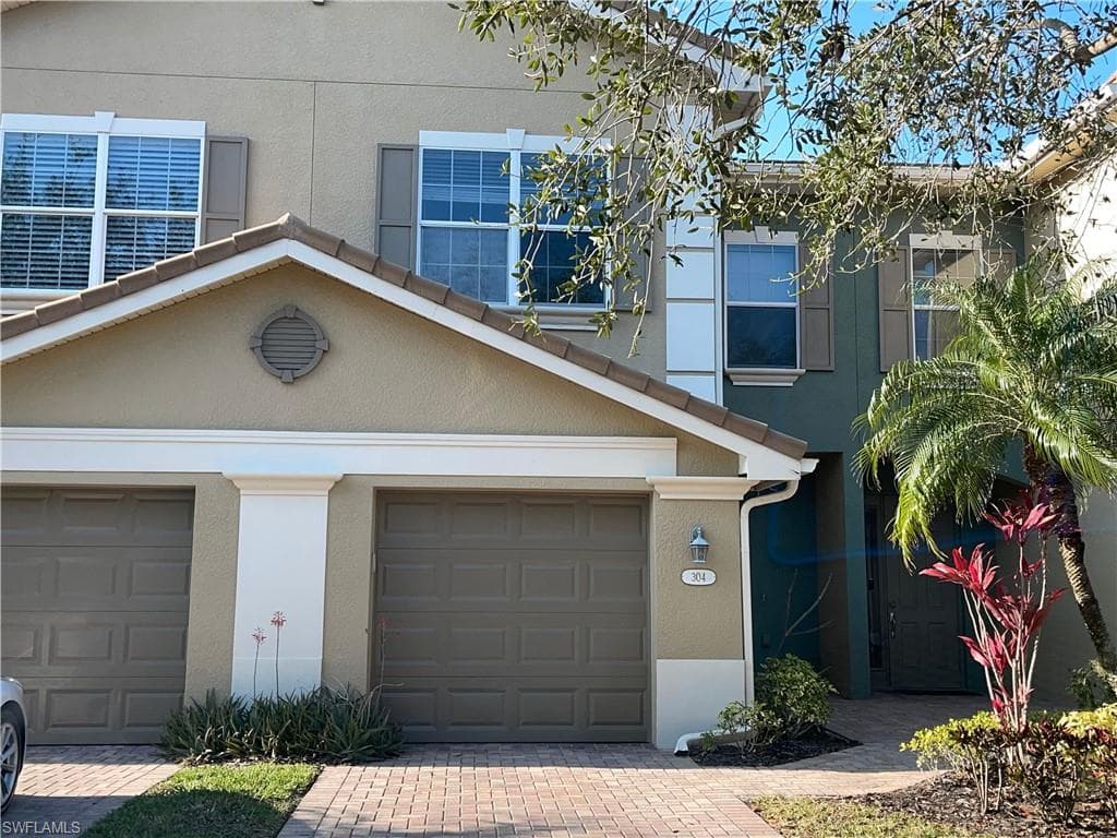 3231 Cottonwood BEND 304 FORT MYERS, FL 33905