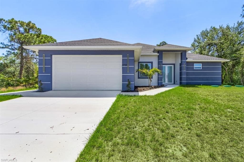 3702 Flora AVE N LEHIGH ACRES, FL 33971