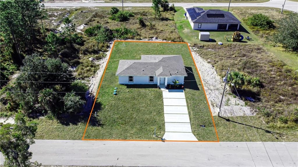 748 Burns AVE S LEHIGH ACRES, FL 33974