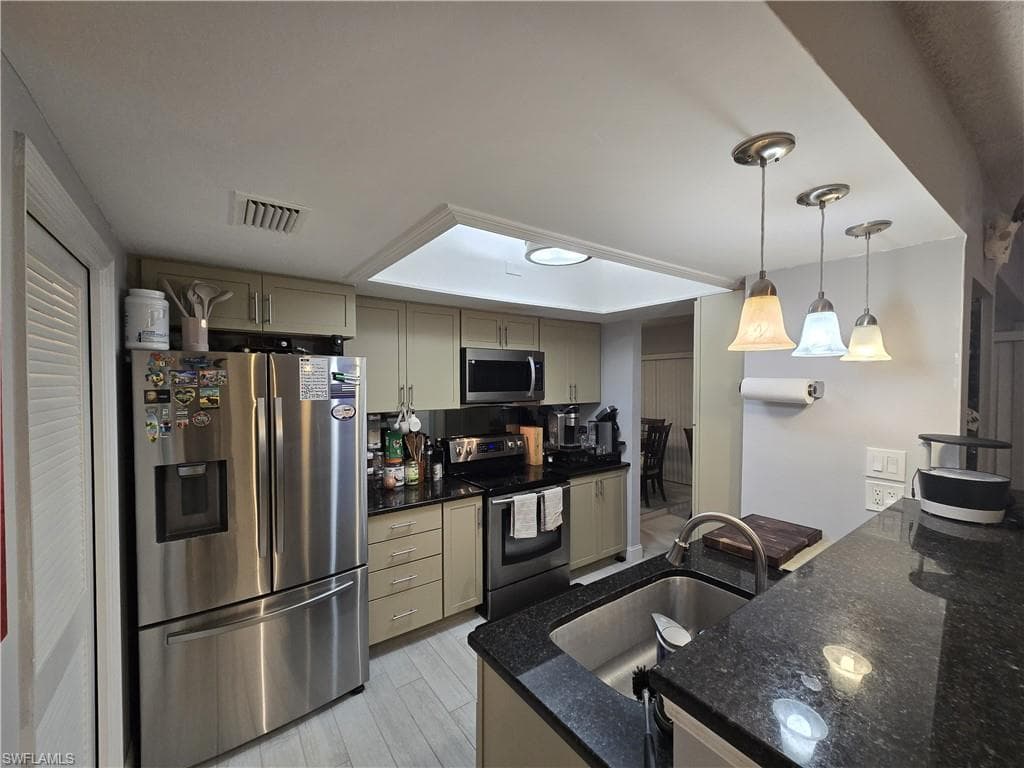 64 4th ST D106 BONITA SPRINGS, FL 34134