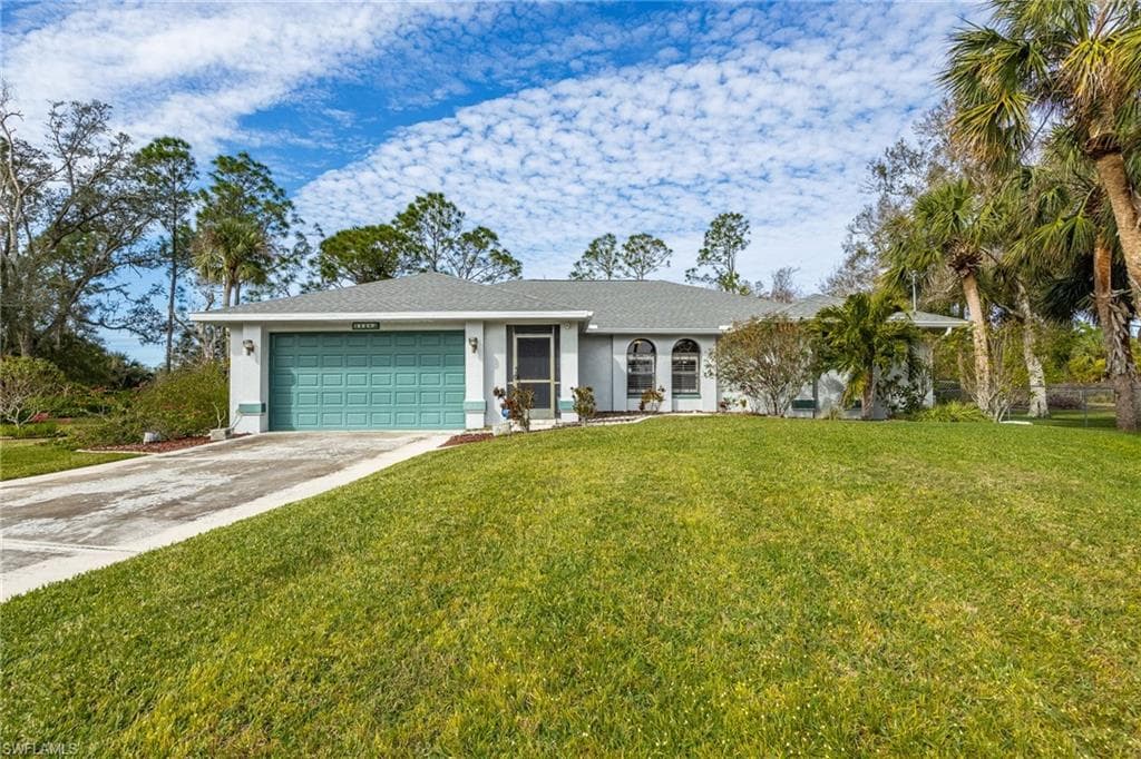 11183 Rabun Gap DR NORTH FORT MYERS, FL 33917
