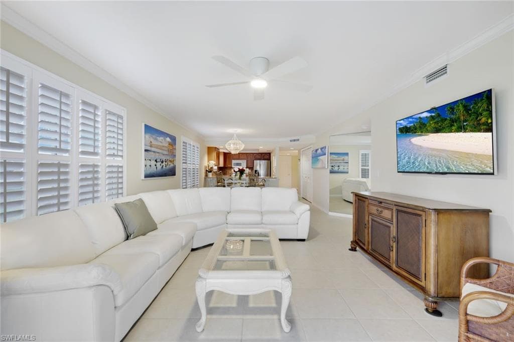 6640 Ilex CIR 7H NAPLES, FL 34109