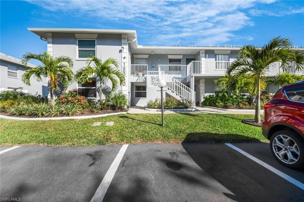 15030 Arbor Lakes DR W 101 NORTH FORT MYERS, FL 33917