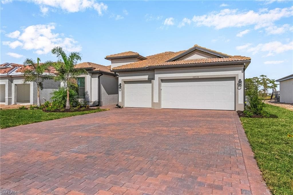 18316 Ridgeline DR ESTERO, FL 33928