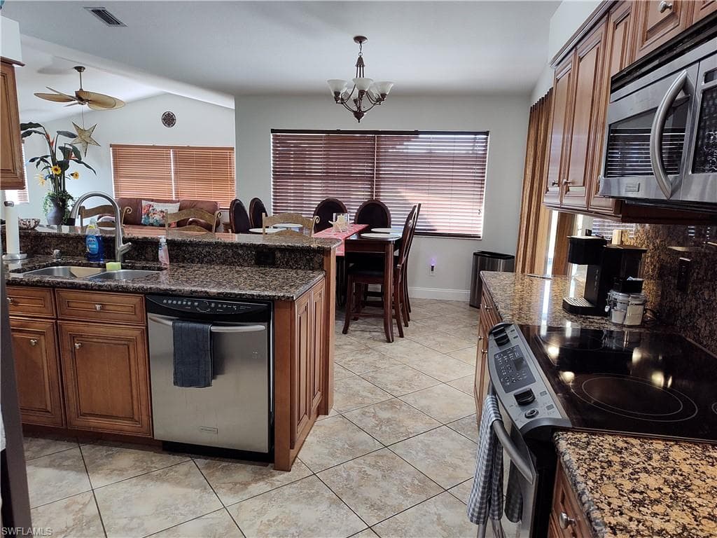 6305 Emerald Pines CIR FORT MYERS, FL 33966