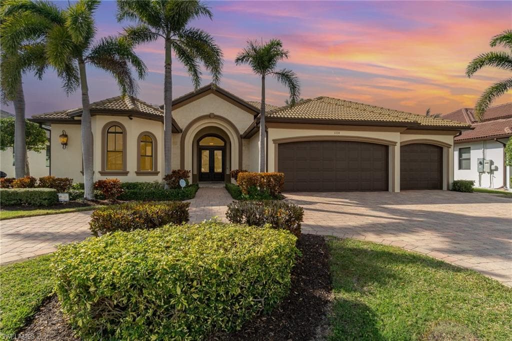 3224 Surfside BLVD CAPE CORAL, FL 33914