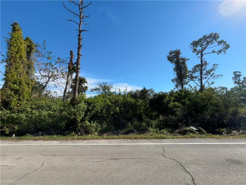 5453/5455 Sago AVE FORT MYERS, FL 33907