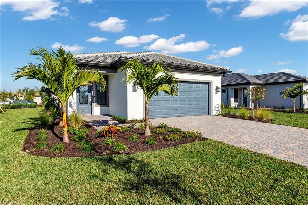 20604 Pebble Glen DR ESTERO, FL 33928