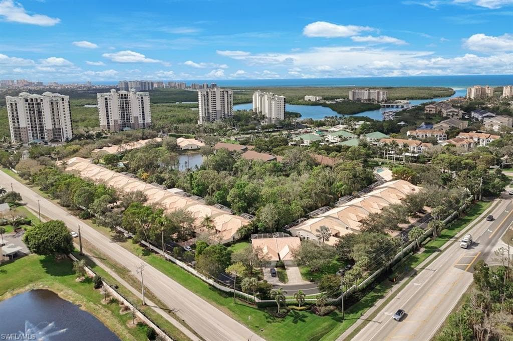 780 Wiggins Bay DR 18R NAPLES, FL 34110