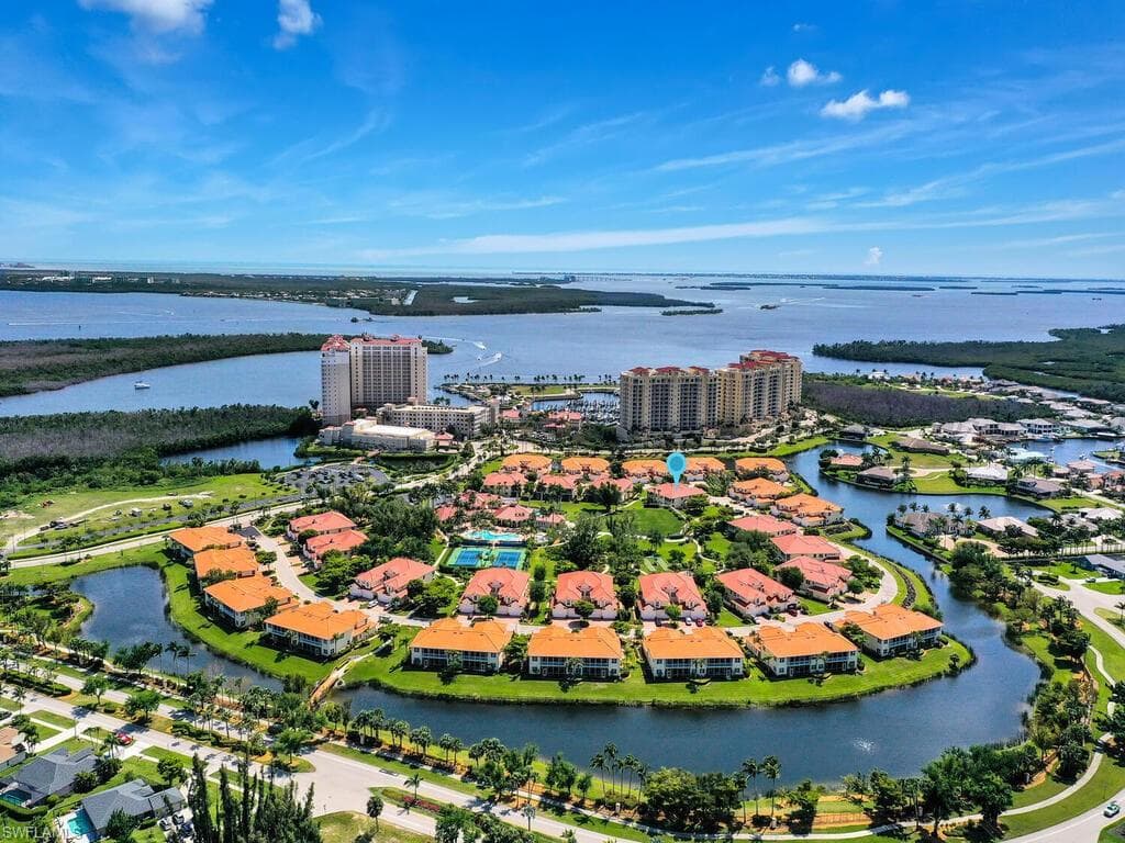 5948 Tarpon Gardens CIR 102 CAPE CORAL, FL 33914