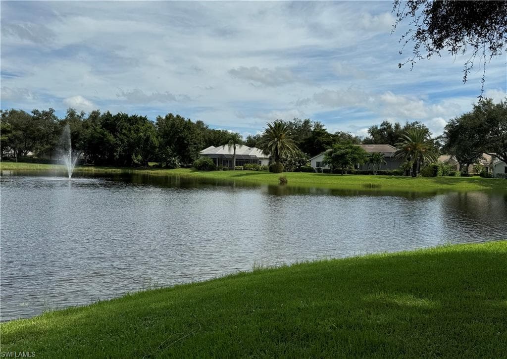 24778 Lakemont Cove LN 102 BONITA SPRINGS, FL 34134