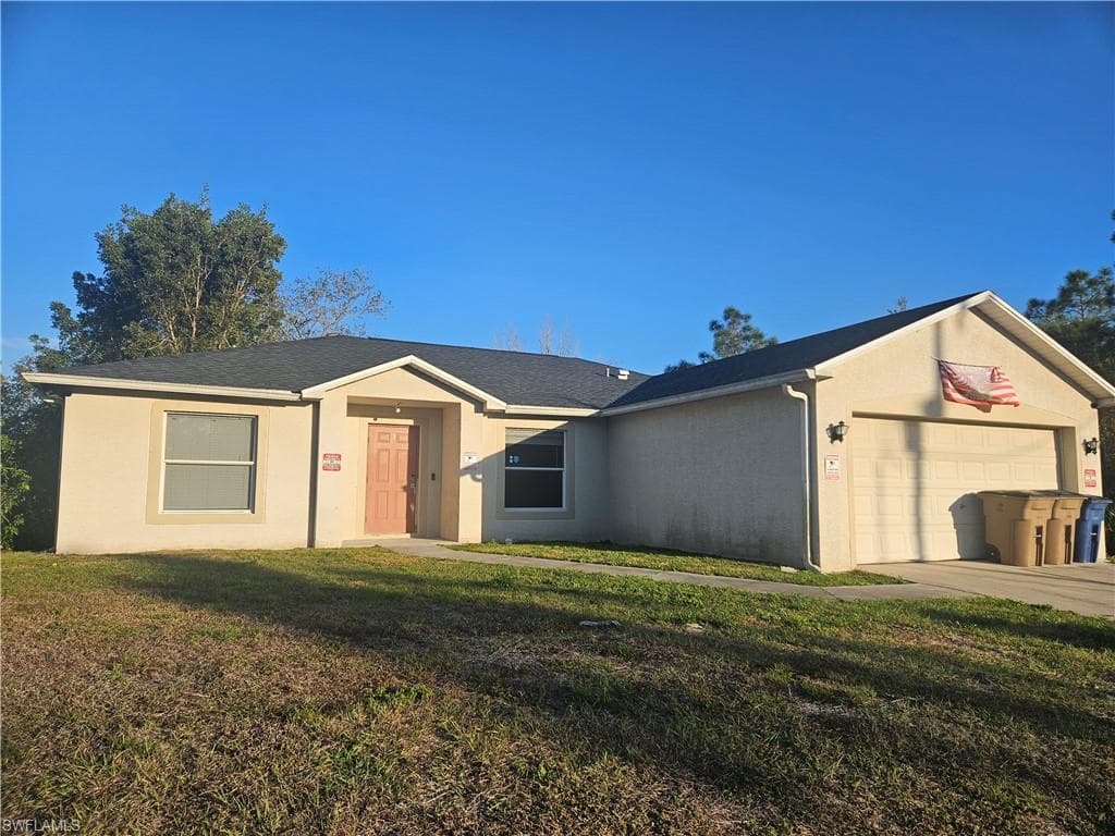 406 Leroy AVE LEHIGH ACRES, FL 33972