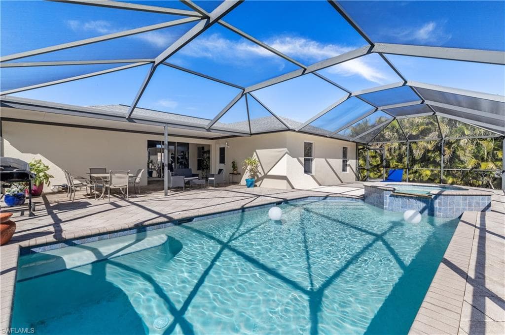 3023 SW 15th PL CAPE CORAL, FL 33914