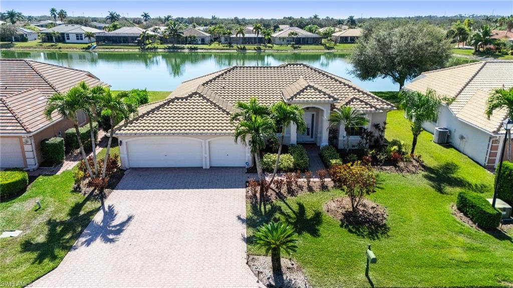 1064 Port Orange WAY NAPLES, FL 34120