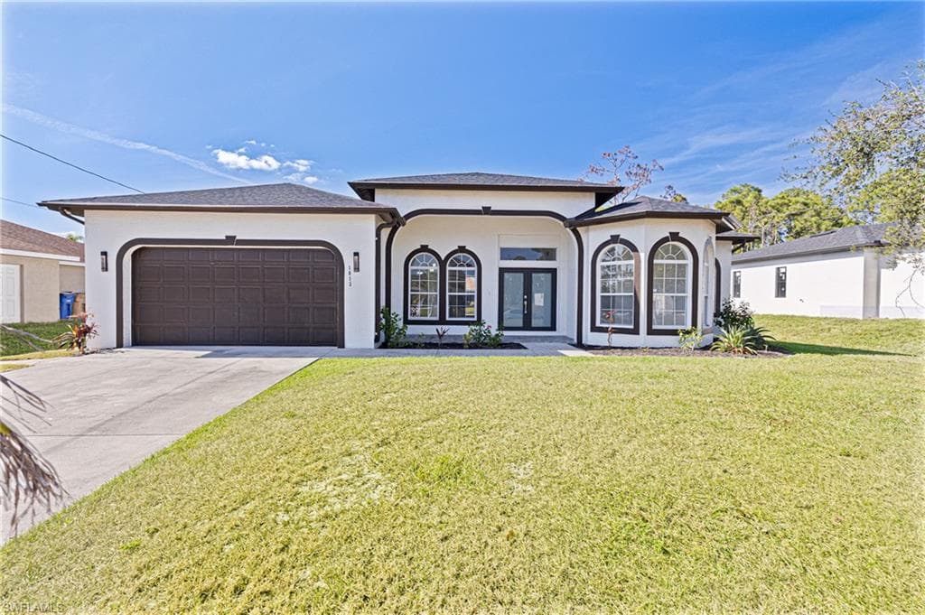 1013 Alfreda AVE LEHIGH ACRES, FL 33971