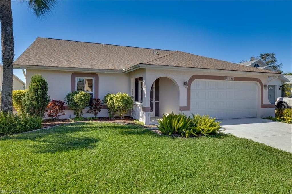 17739 Dracena CIR NORTH FORT MYERS, FL 33917
