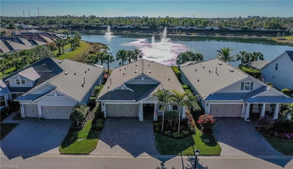 10571 JACKSON SQUARE DR ESTERO, FL 33928