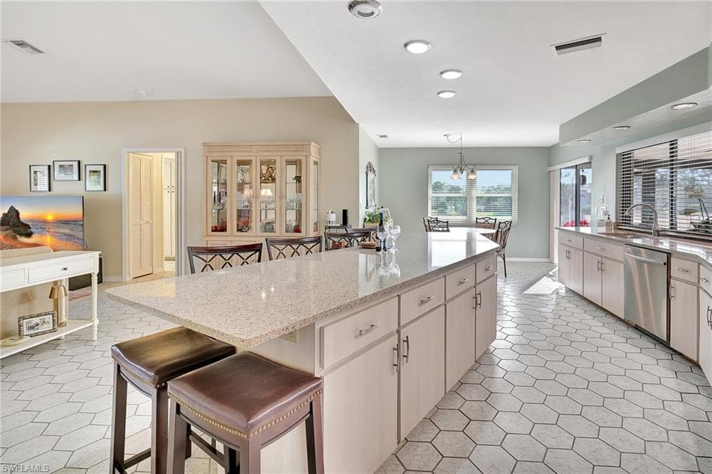 16688 Bobcat DR FORT MYERS, FL 33908