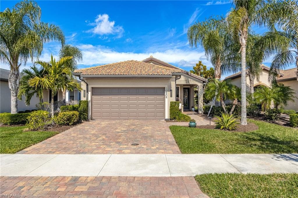 10904 Glenhurst ST FORT MYERS, FL 33913