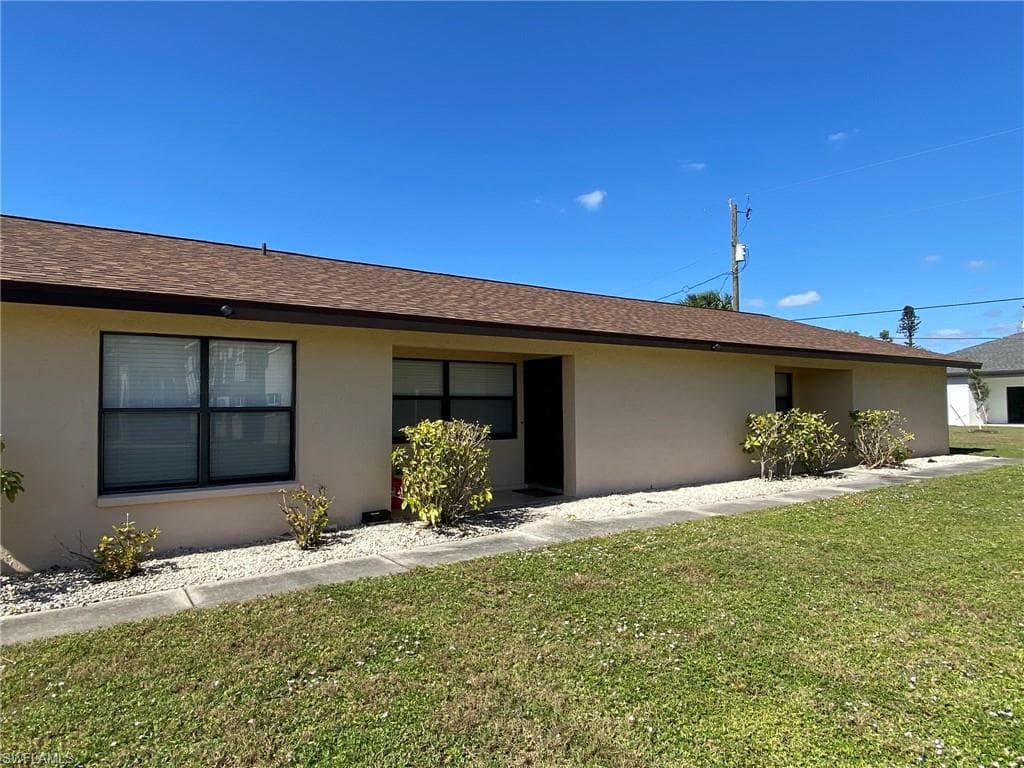 847 SE 8th TER B CAPE CORAL, FL 33990
