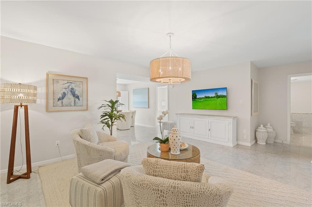 788 Park Shore DR A24 NAPLES, FL 34103