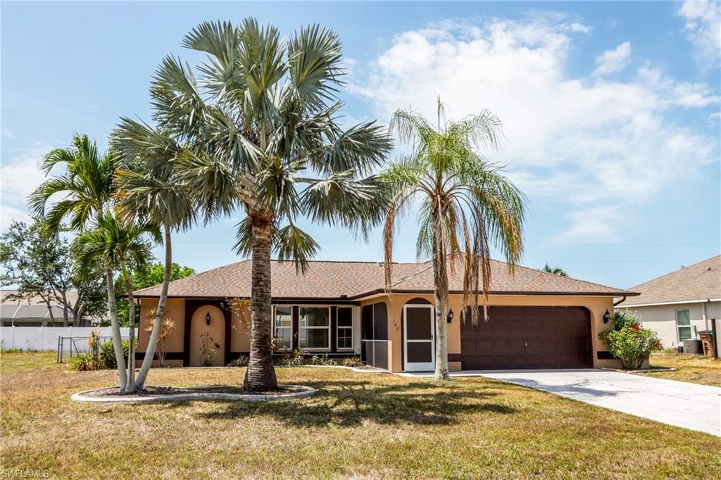 140 SE 17th ST CAPE CORAL, FL 33990