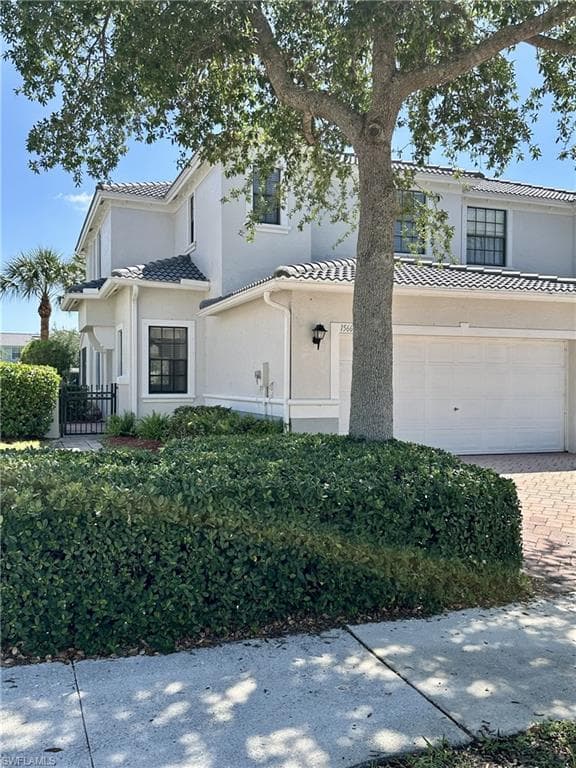 15668 Summit Place CIR 384 NAPLES, FL 34119