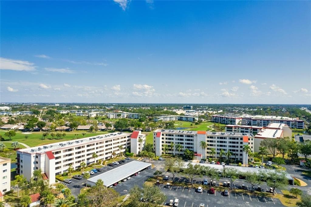 7410 Lake Breeze DR 102 FORT MYERS, FL 33907