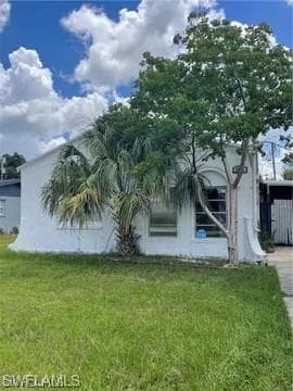 3835 Lake ST E FORT MYERS, FL 33901