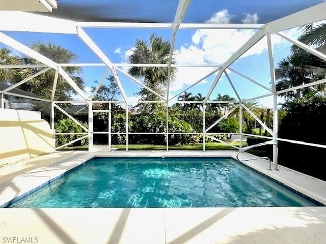 8172 Xenia LN NAPLES, FL 34114